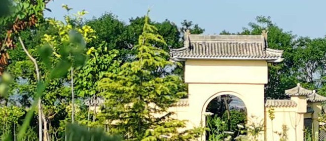 西安墓園生態(tài)藝術(shù)園區(qū)怎么樣,鯨魚溝高橋墓園